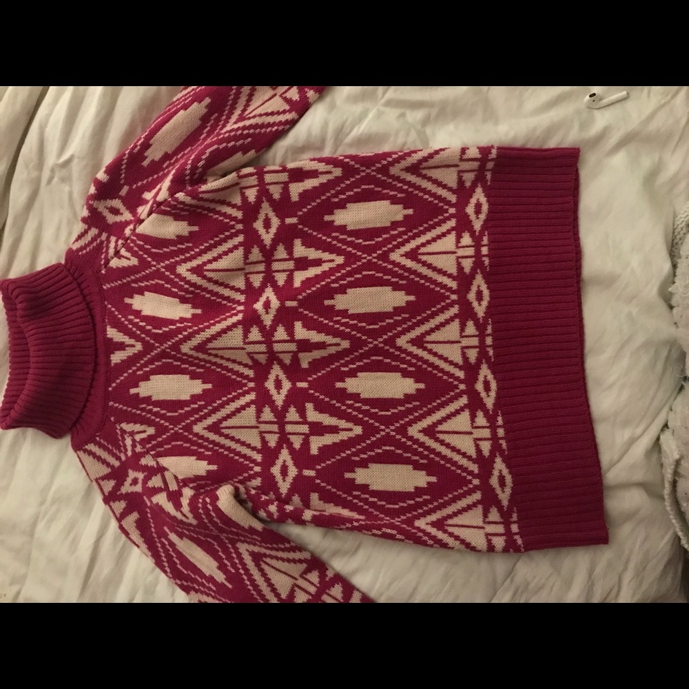 Patterned forever 21 sweater